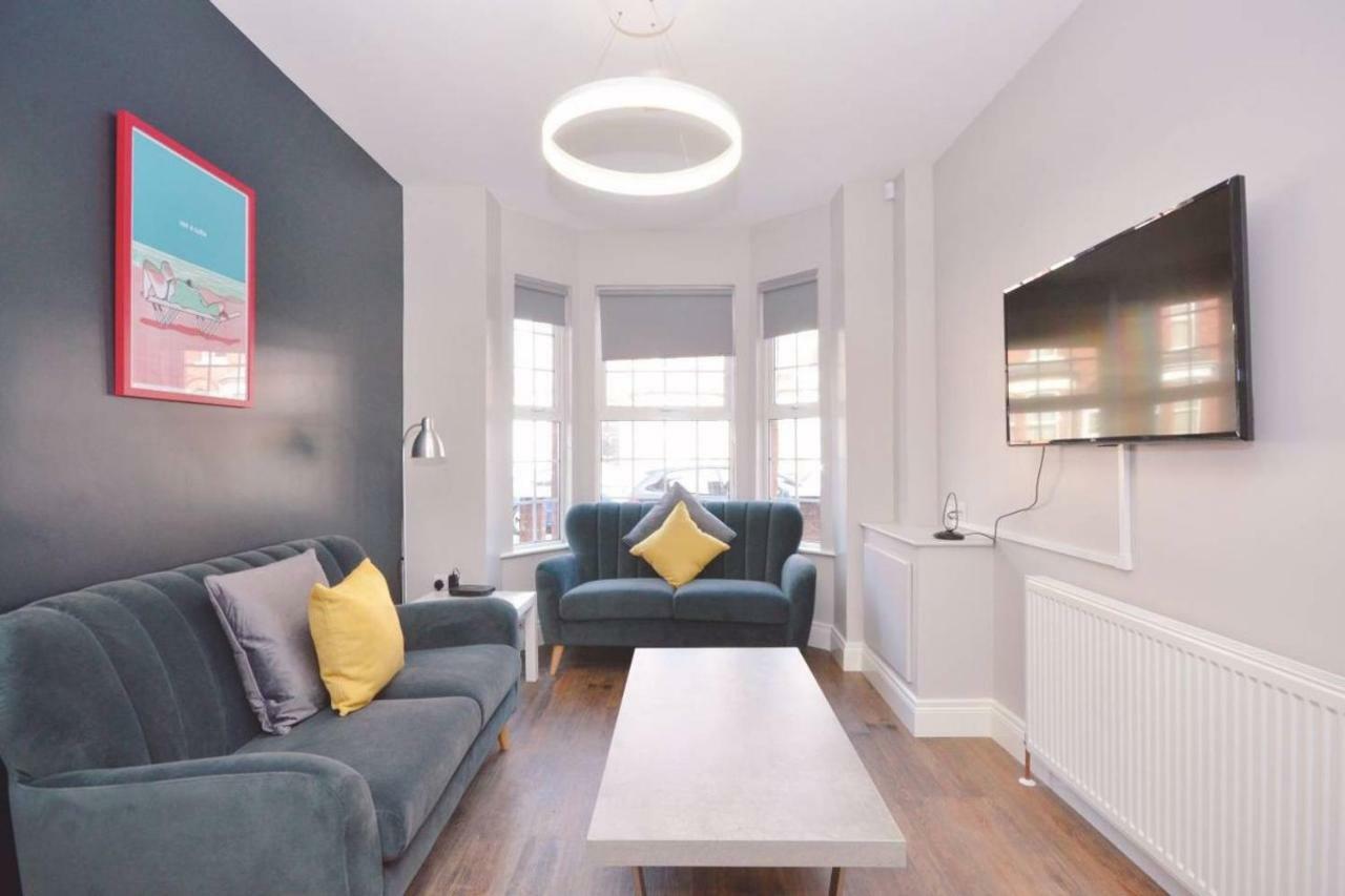 Queens Quarter Townhouse 2 Belfast Exterior foto