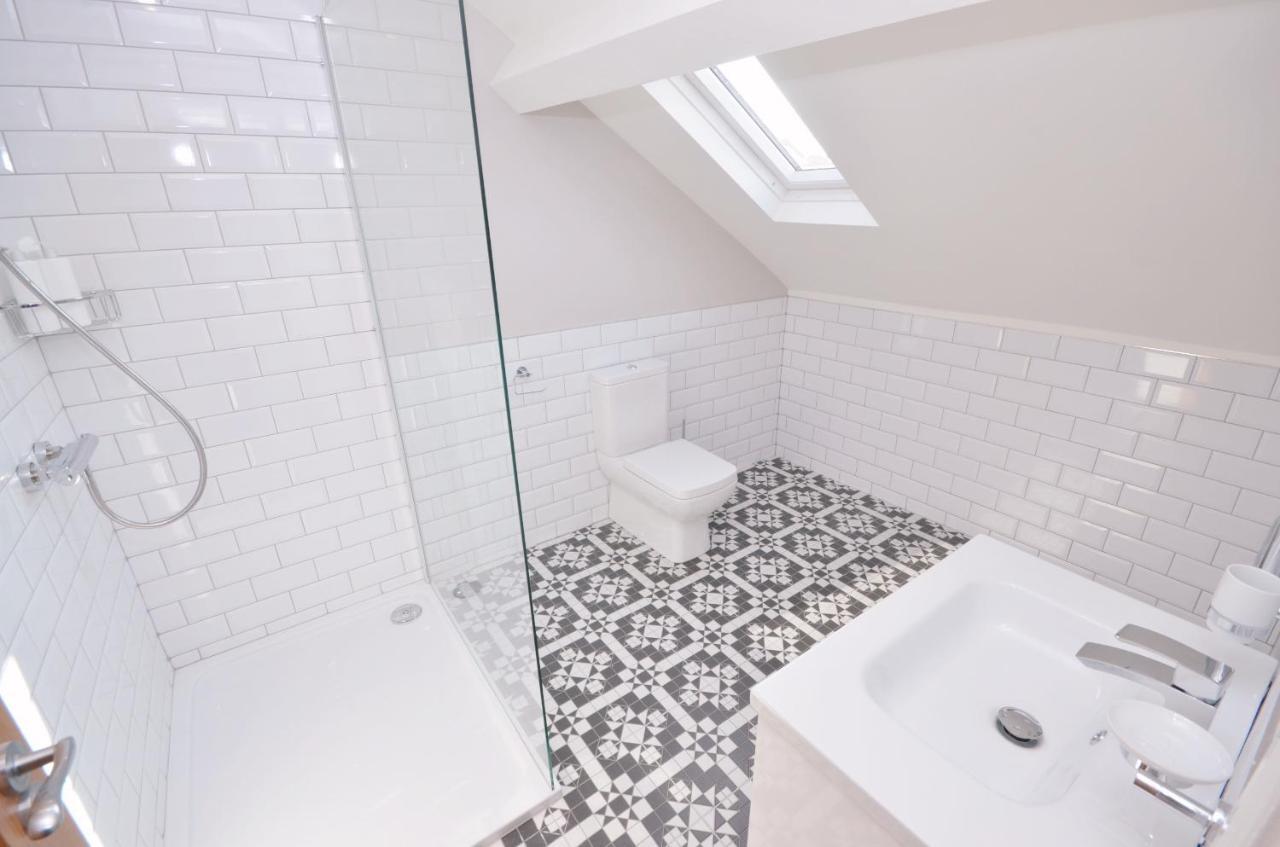 Queens Quarter Townhouse 2 Belfast Exterior foto